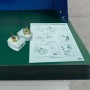 Escritorio Metálico Industrial con Repisa 50 cm y Tomas 220V